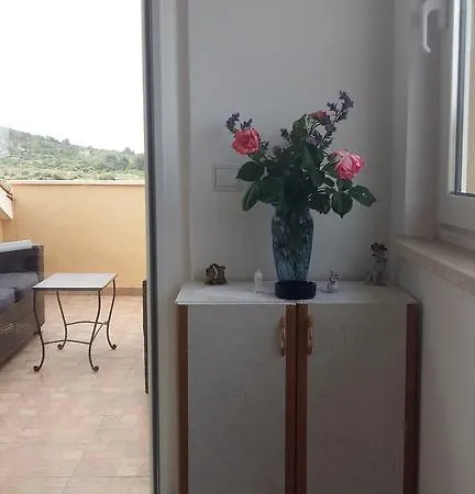 Gostinjska kuća Naturalis Milna (Brac)